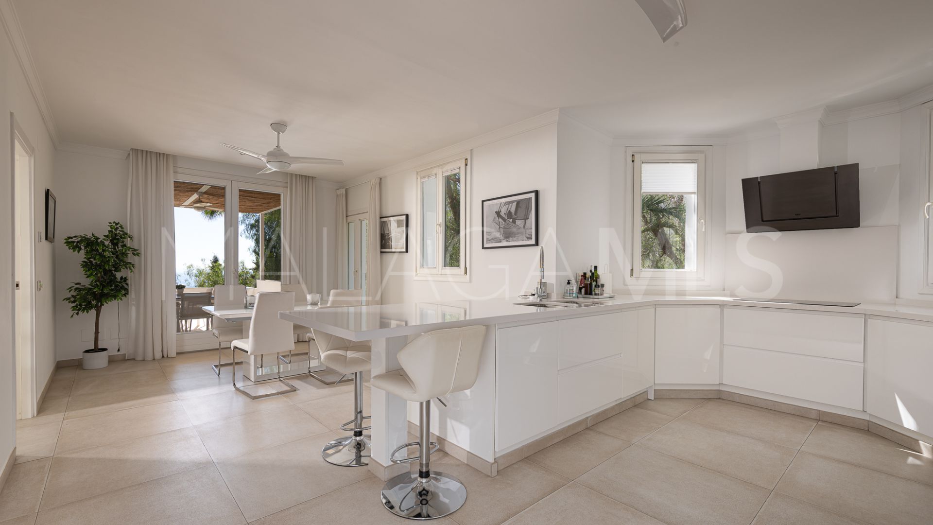 Hus i byn for sale in Hacienda las Chapas