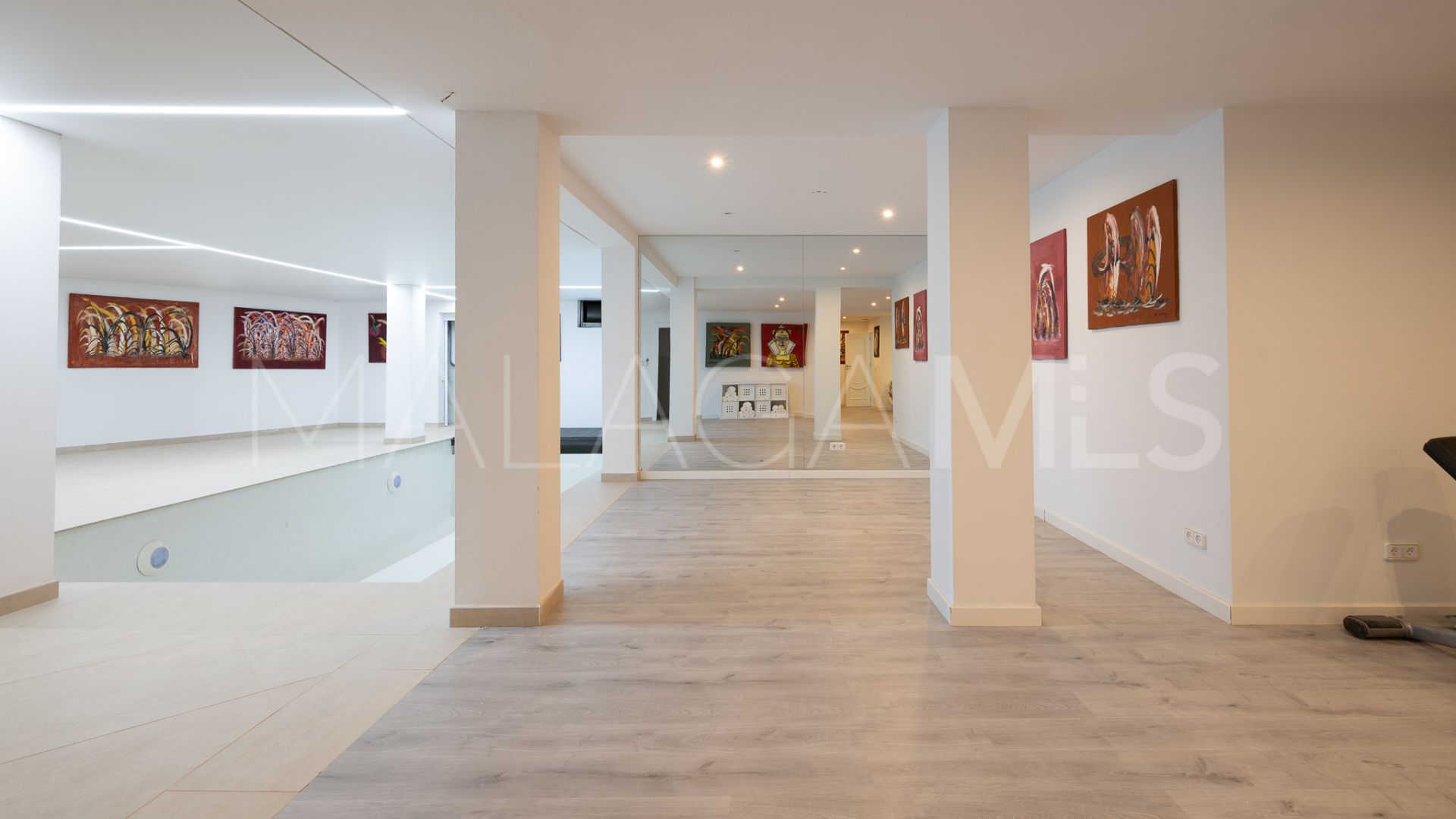 Hus i byn for sale in Hacienda las Chapas