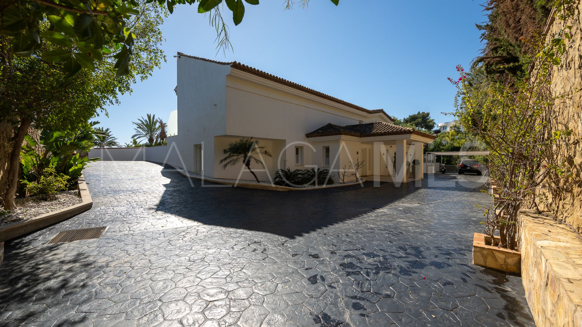 Hus i byn for sale in Hacienda las Chapas