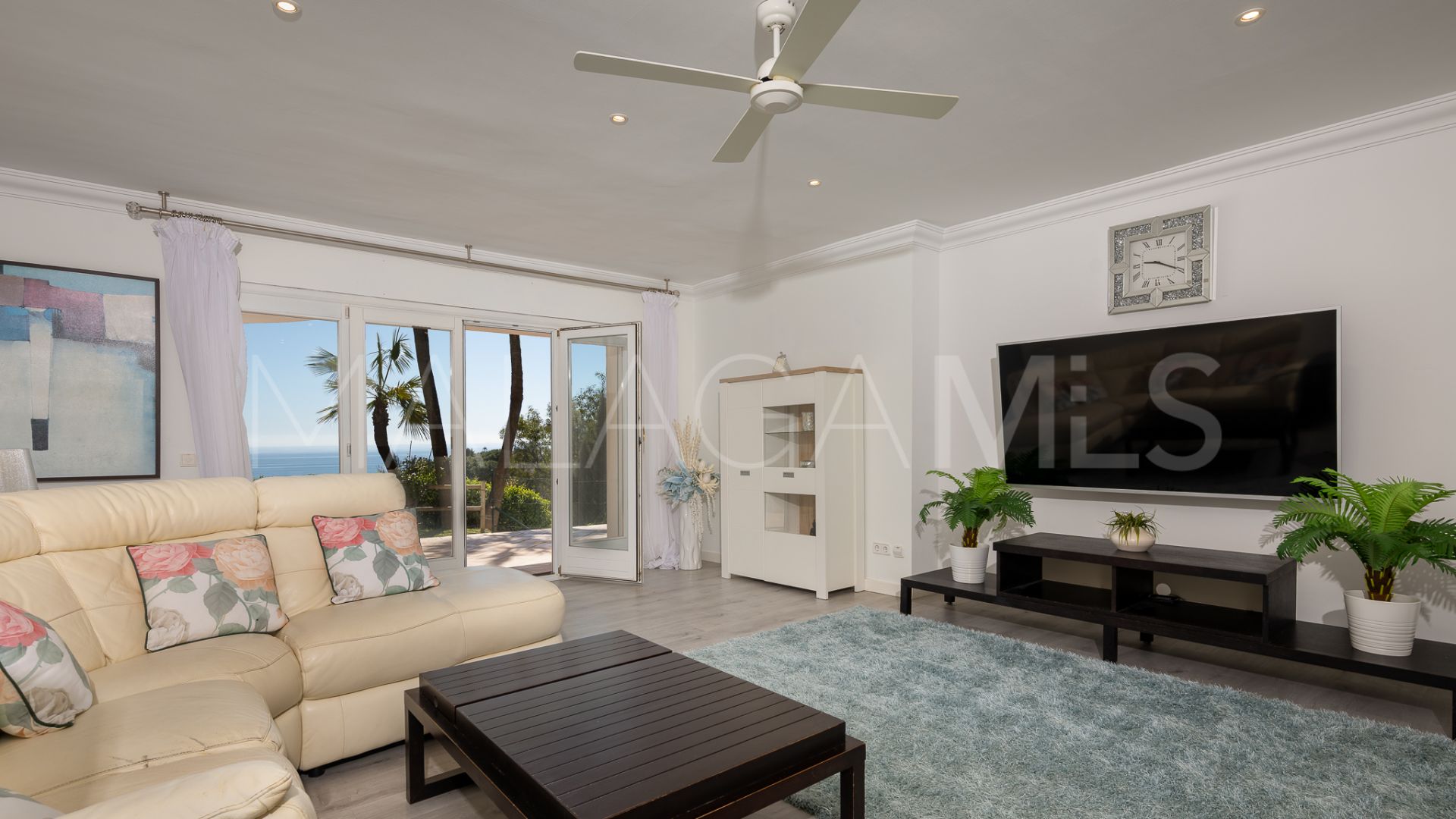 Hus i byn for sale in Hacienda las Chapas