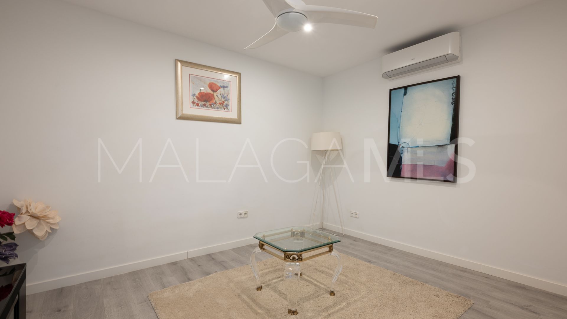 Hus i byn for sale in Hacienda las Chapas