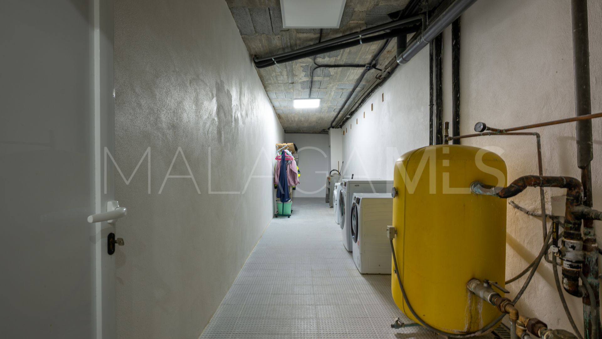 Hus i byn for sale in Hacienda las Chapas