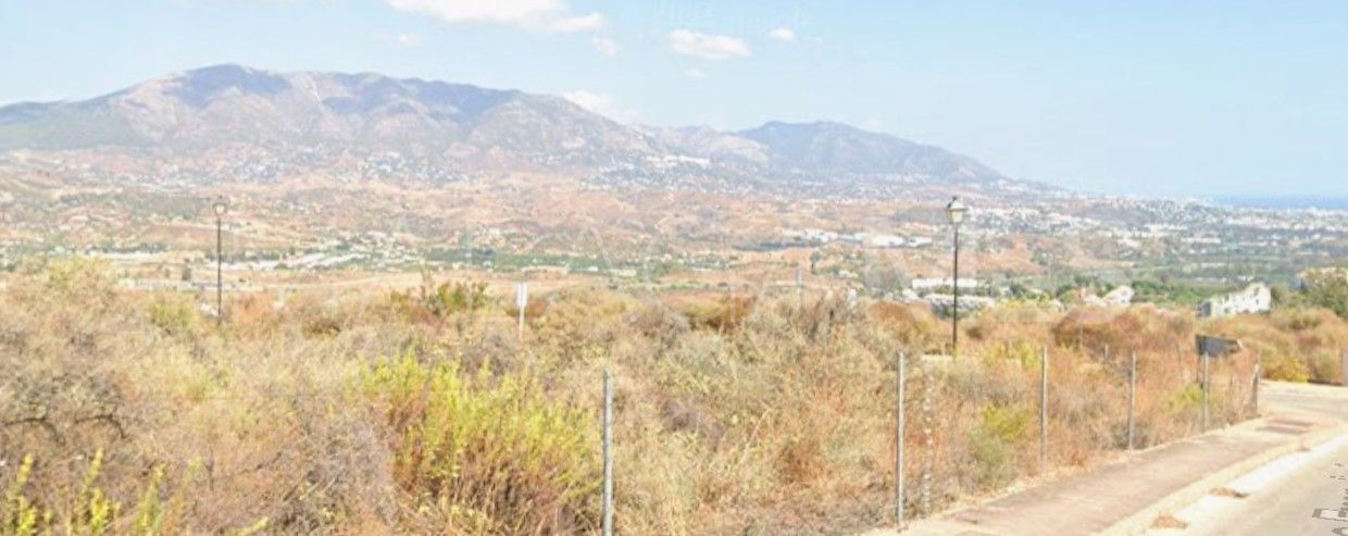 Buy parcela in La Cala Golf Resort