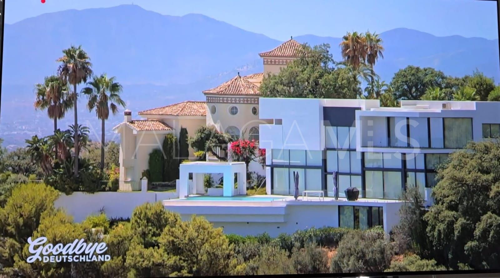 Buy villa with 4 bedrooms in Los Altos de Marbella