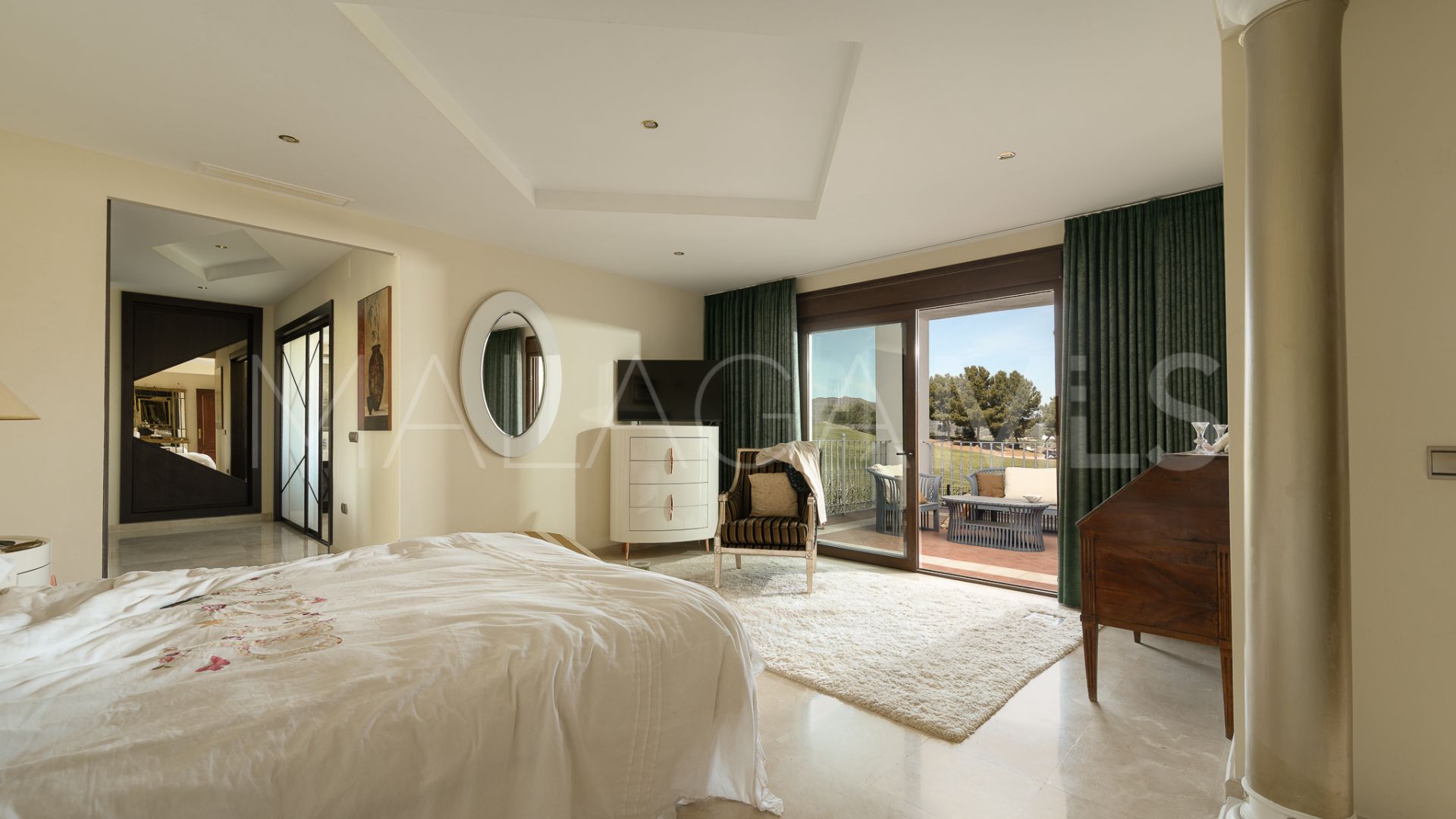 Villa for sale in La Cala Golf Resort