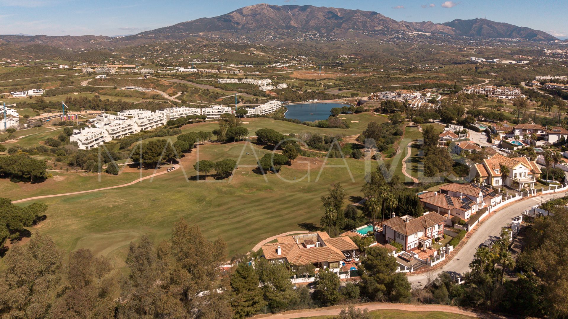Villa for sale in La Cala Golf Resort