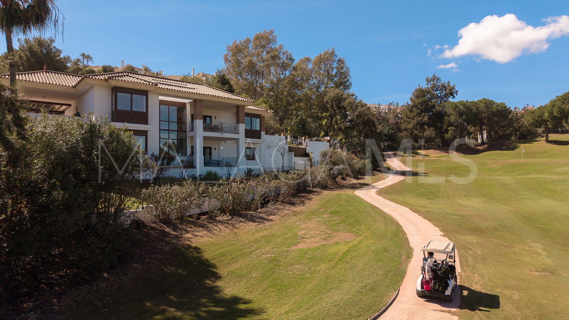 Villa for sale in La Cala Golf Resort