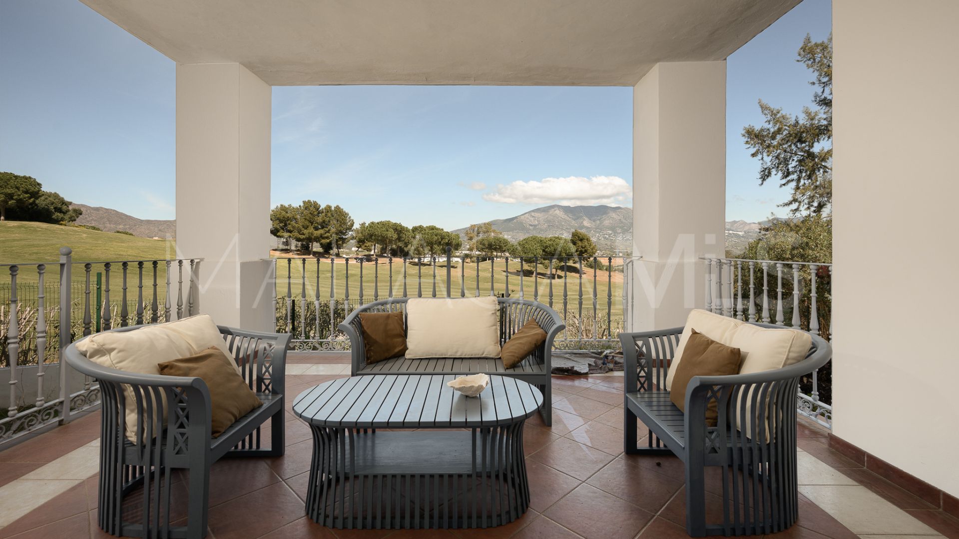 Villa for sale in La Cala Golf Resort