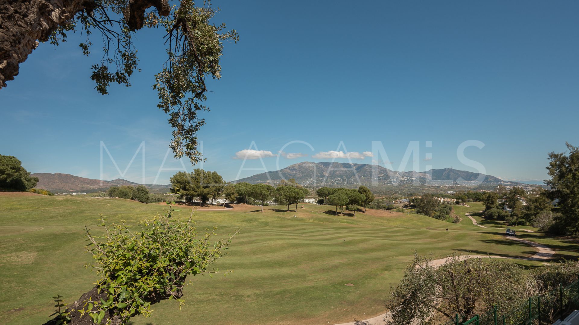 Villa for sale in La Cala Golf Resort
