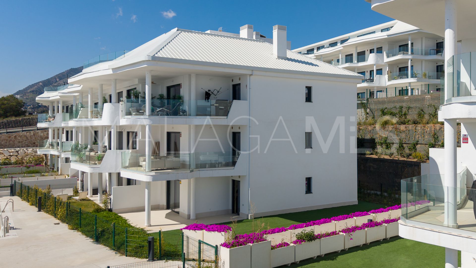 Apartamento planta baja for sale in El Higueron with 3 bedrooms