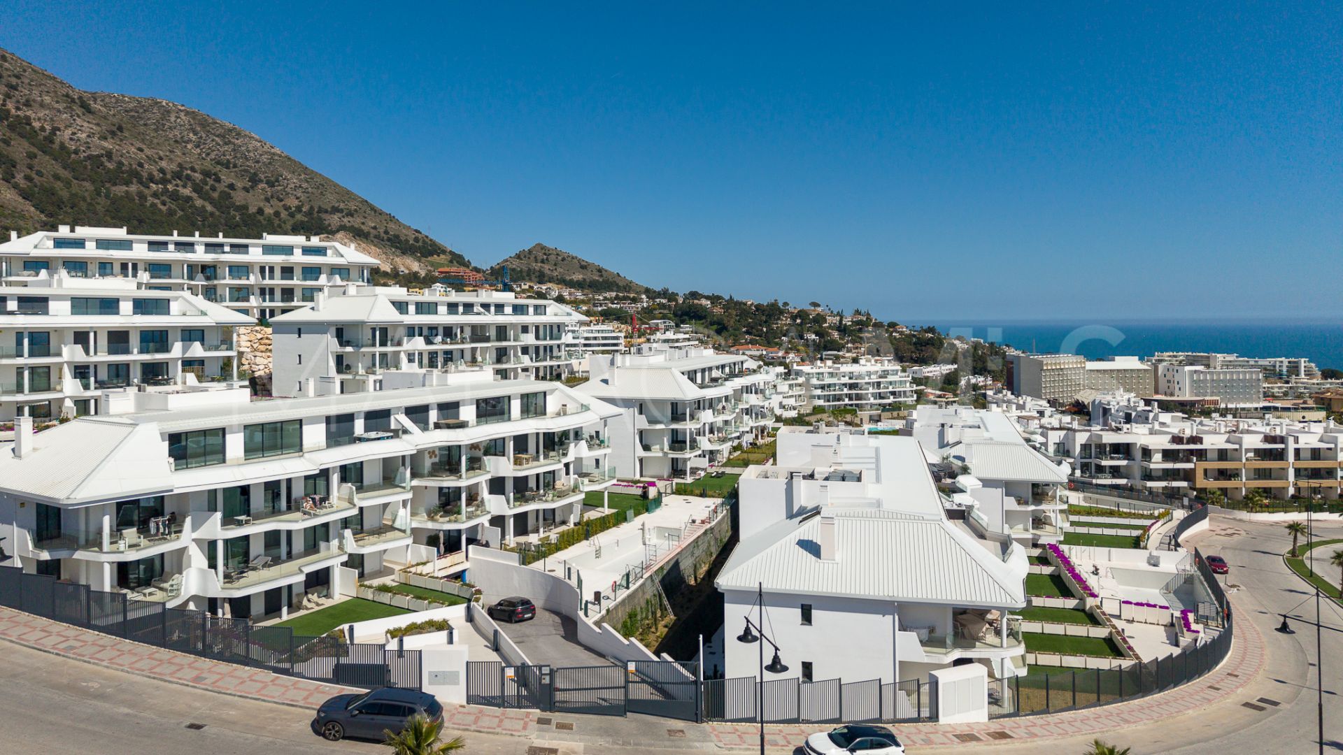 Apartamento planta baja for sale in El Higueron with 3 bedrooms