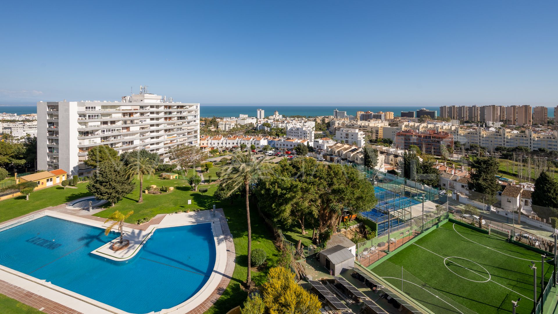 Buy apartment in Torremolinos