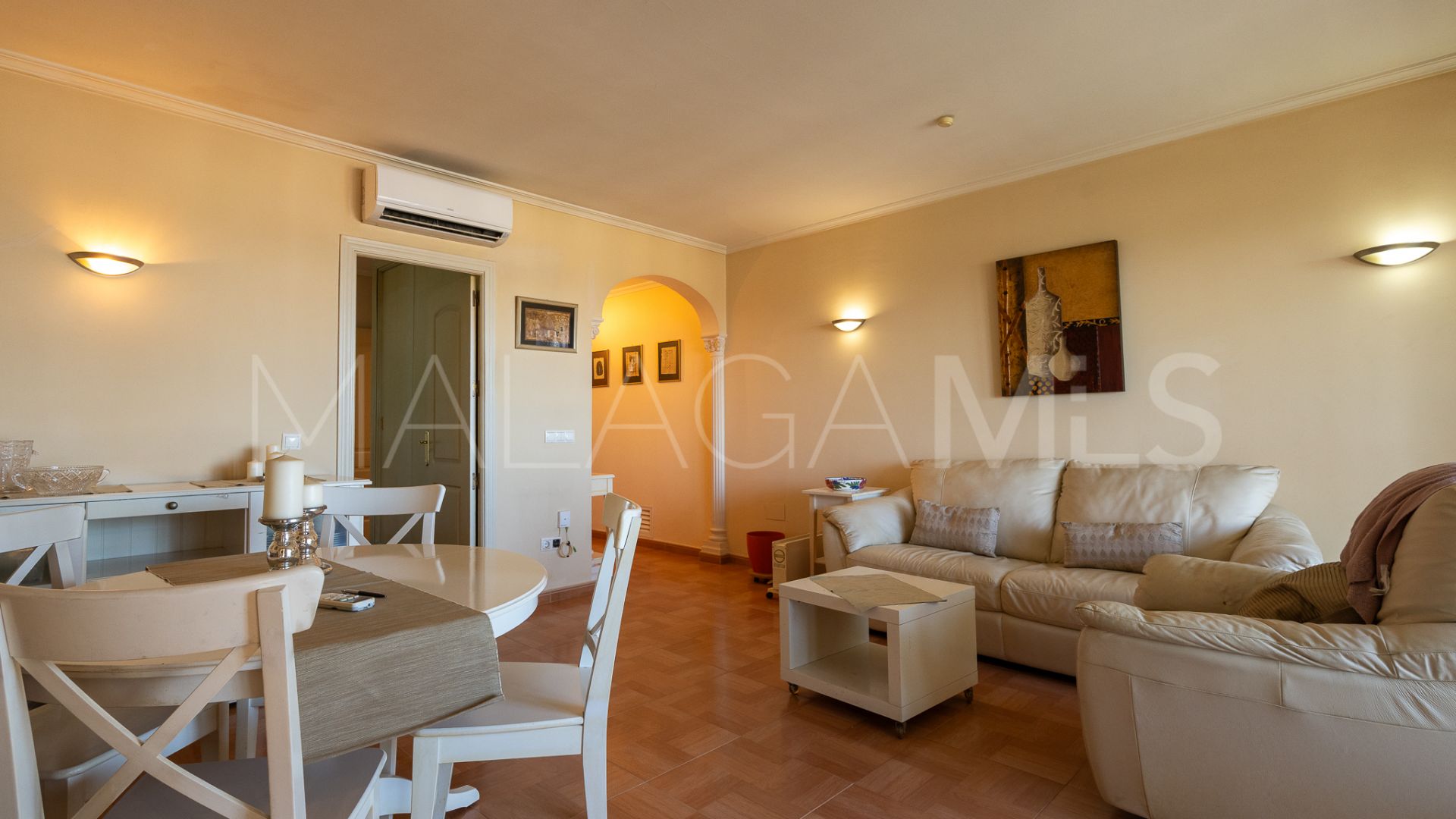 Buy apartment in Torremolinos