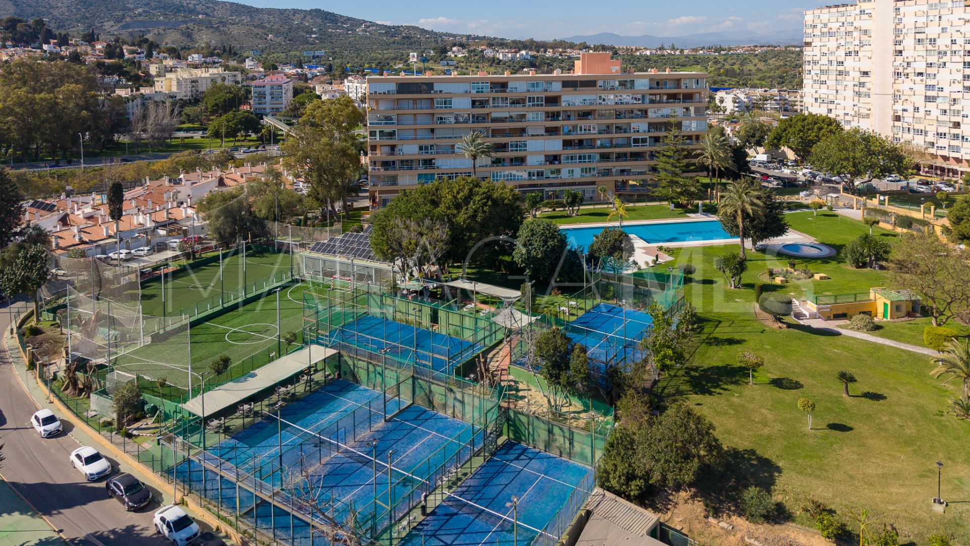 Buy apartment in Torremolinos