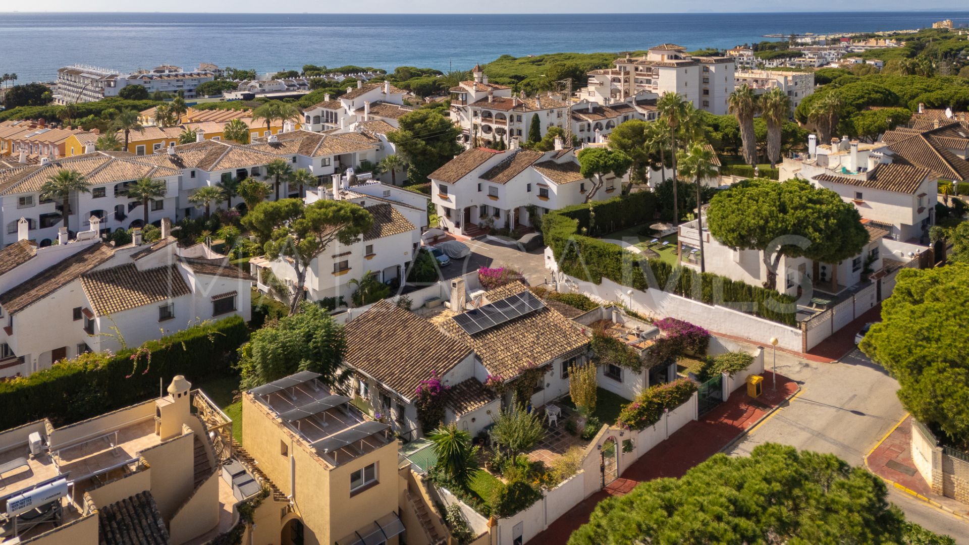 Sitio de Calahonda, villa for sale with 3 bedrooms