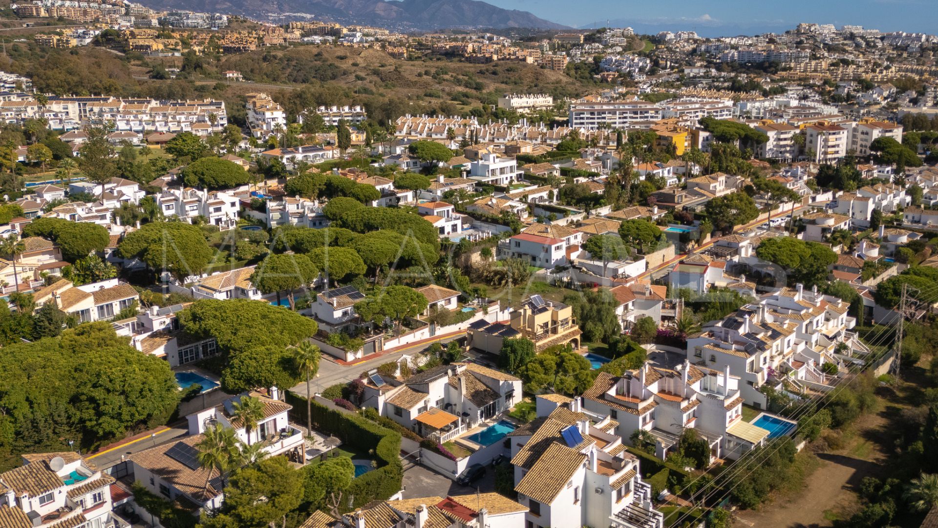 Sitio de Calahonda, villa for sale with 3 bedrooms