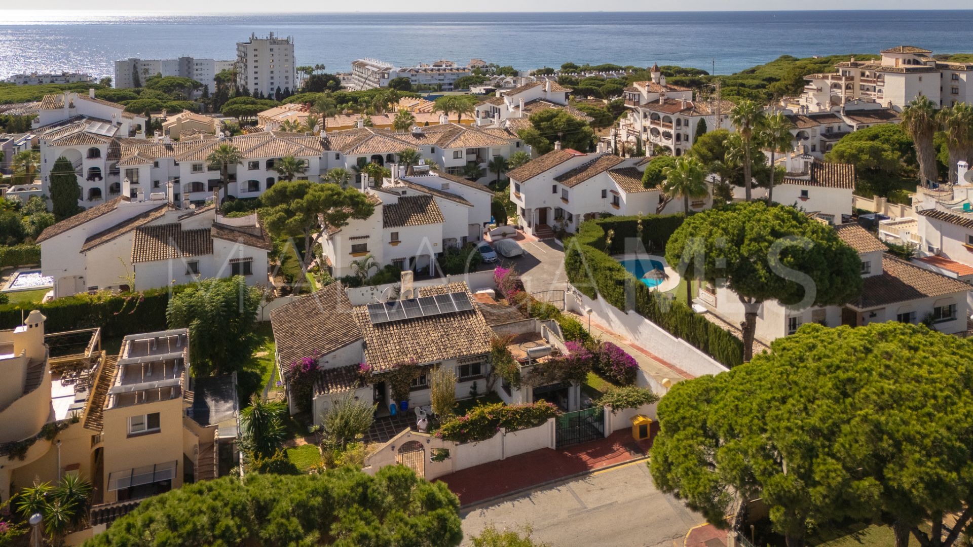 Sitio de Calahonda, villa for sale with 3 bedrooms