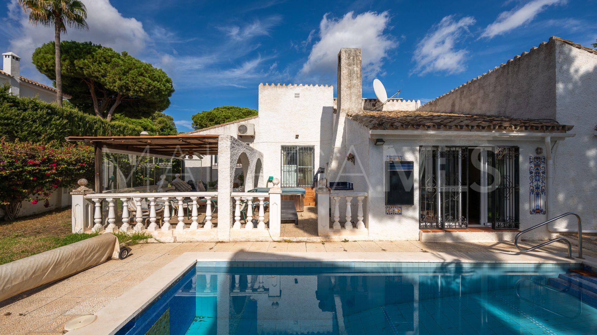 Sitio de Calahonda, villa for sale with 3 bedrooms