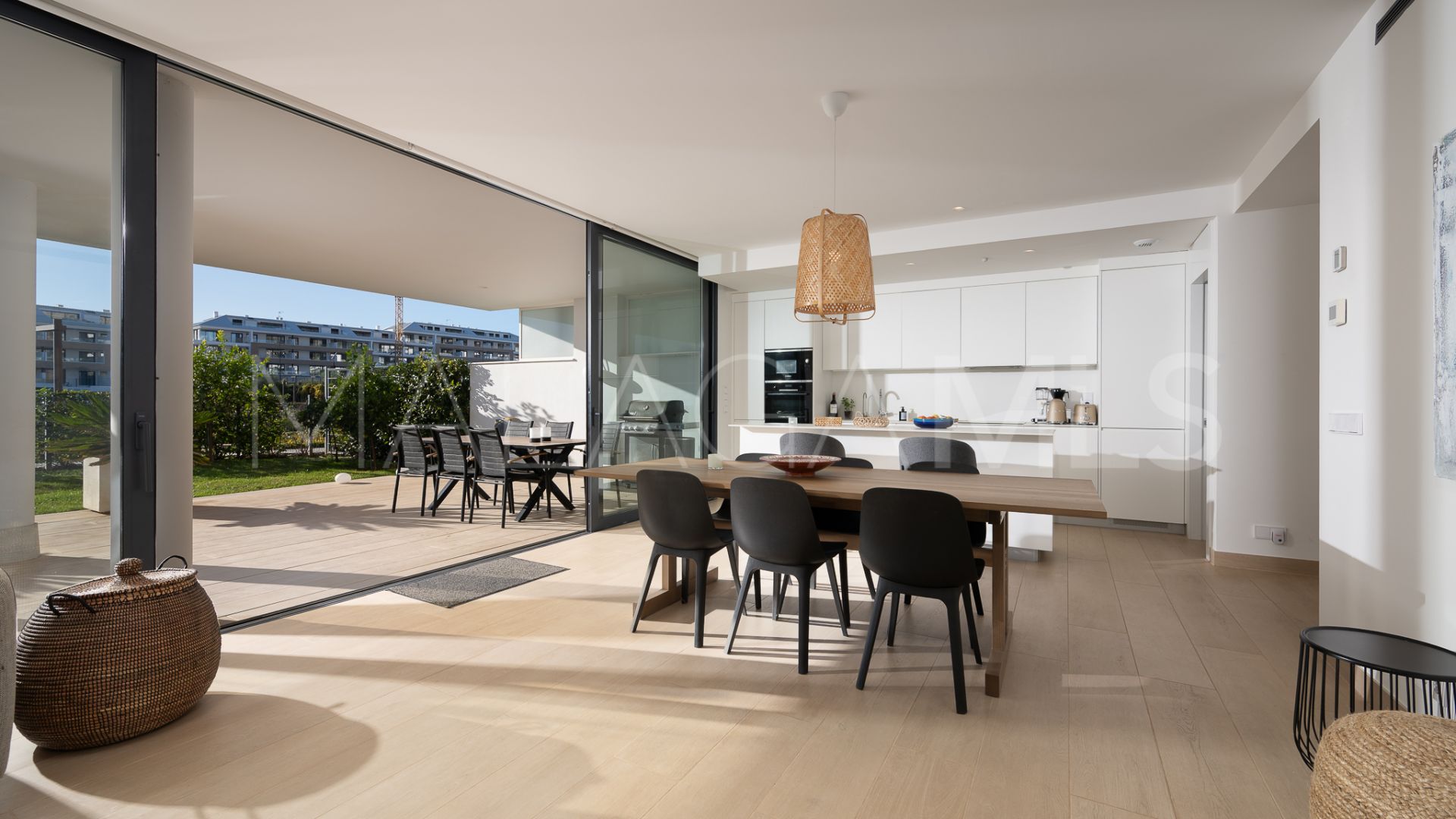 Buy Fuengirola apartment with 2 bedrooms