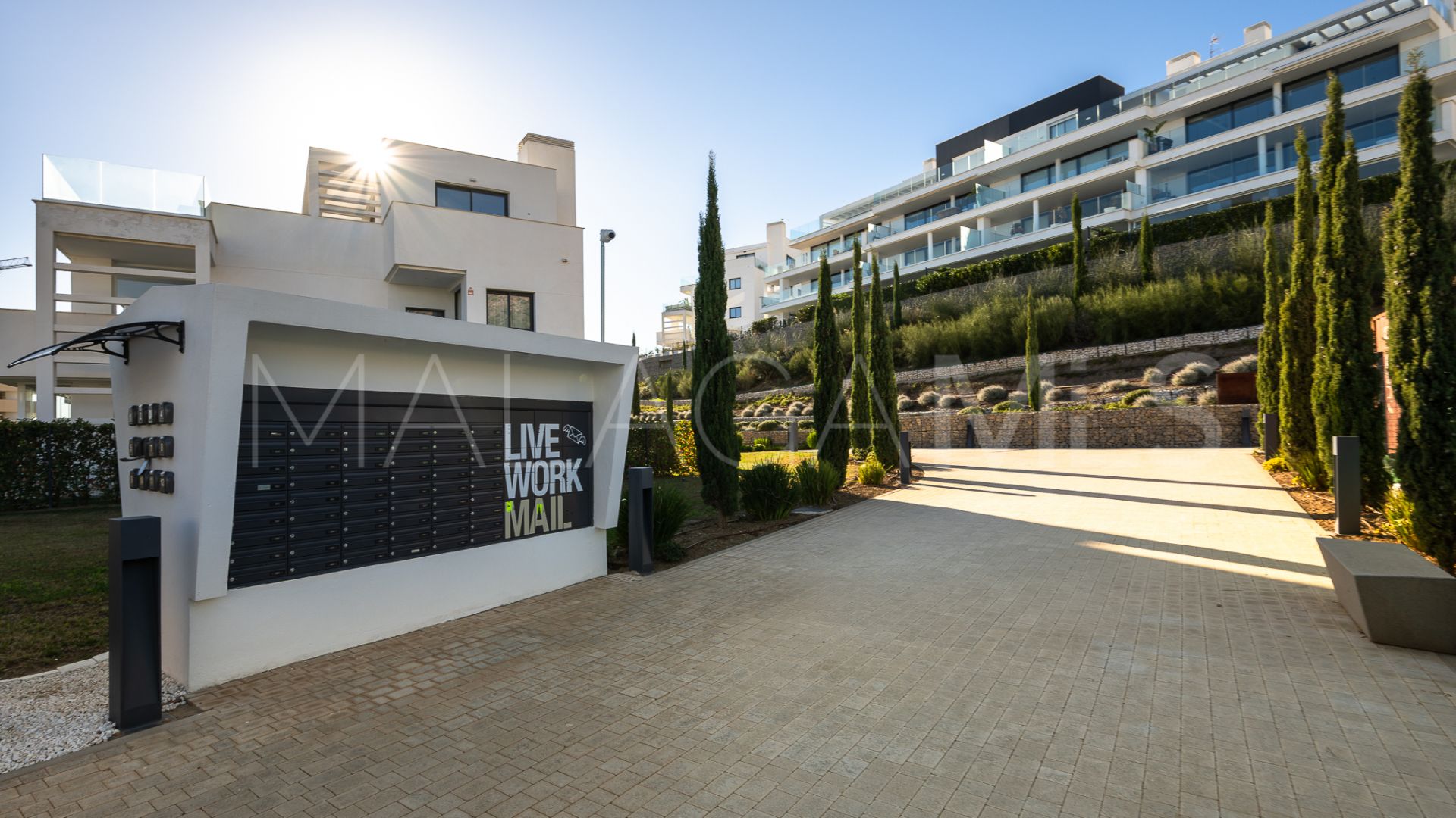 Buy Fuengirola apartment with 2 bedrooms