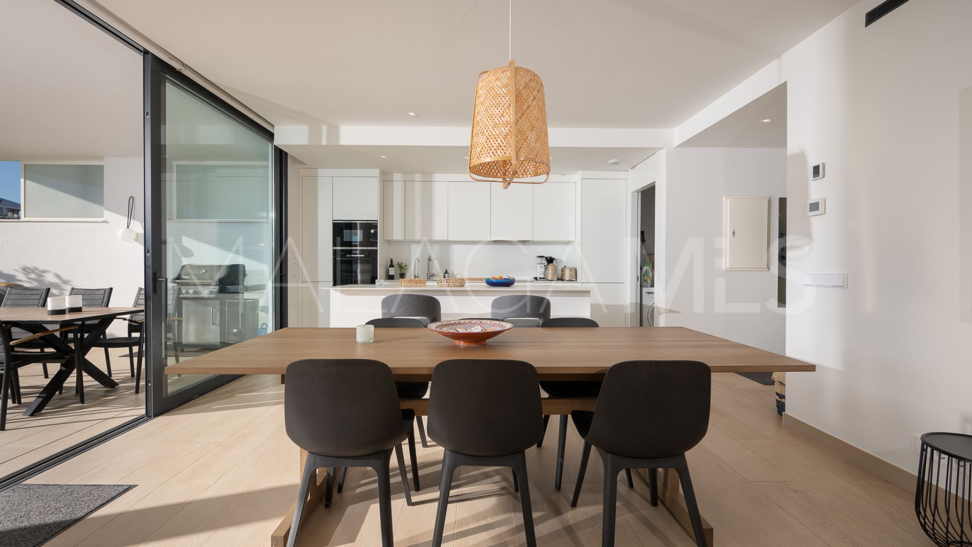 Buy Fuengirola apartment with 2 bedrooms