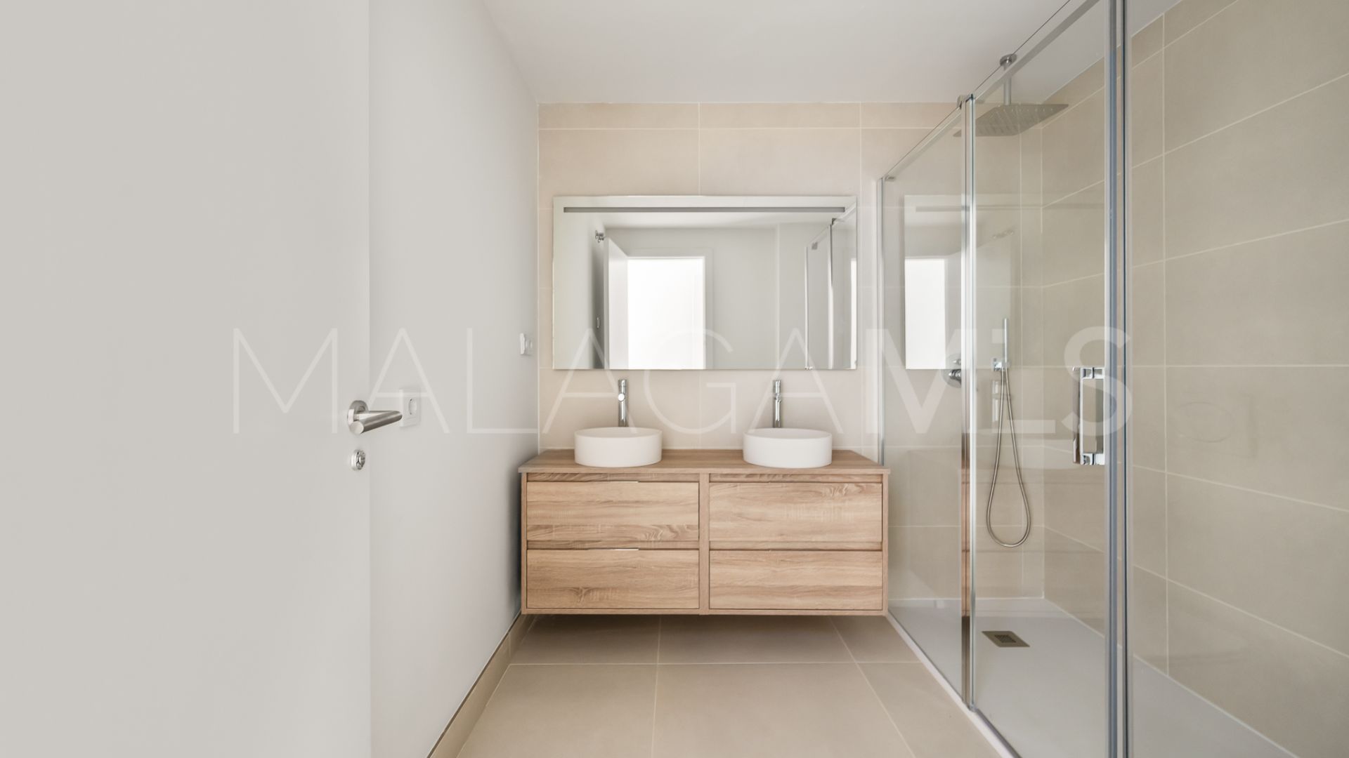 Ático with 2 bedrooms for sale in El Higueron