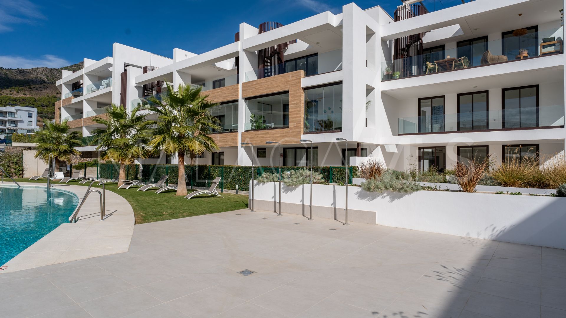 Appartement rez de chaussée for sale in El Higueron