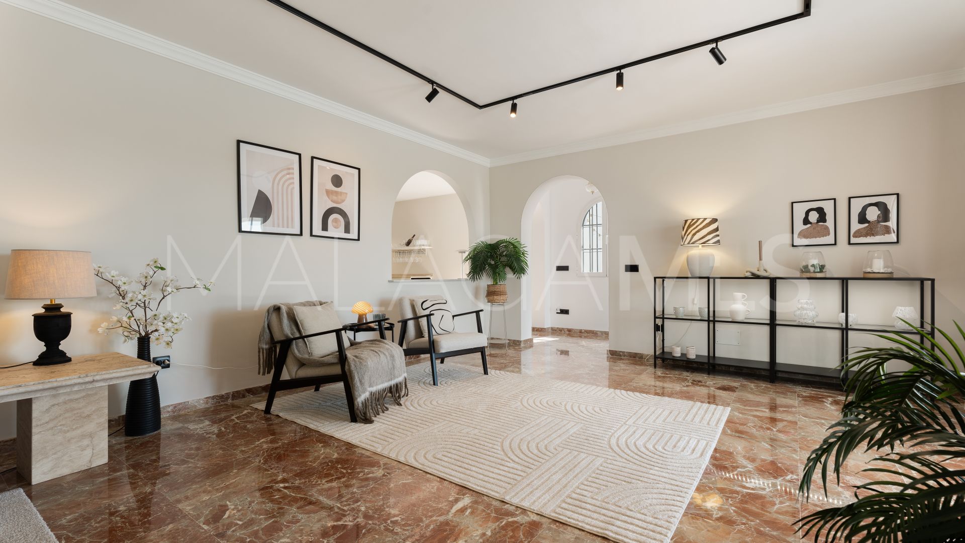 Villa for sale in Sierrezuela