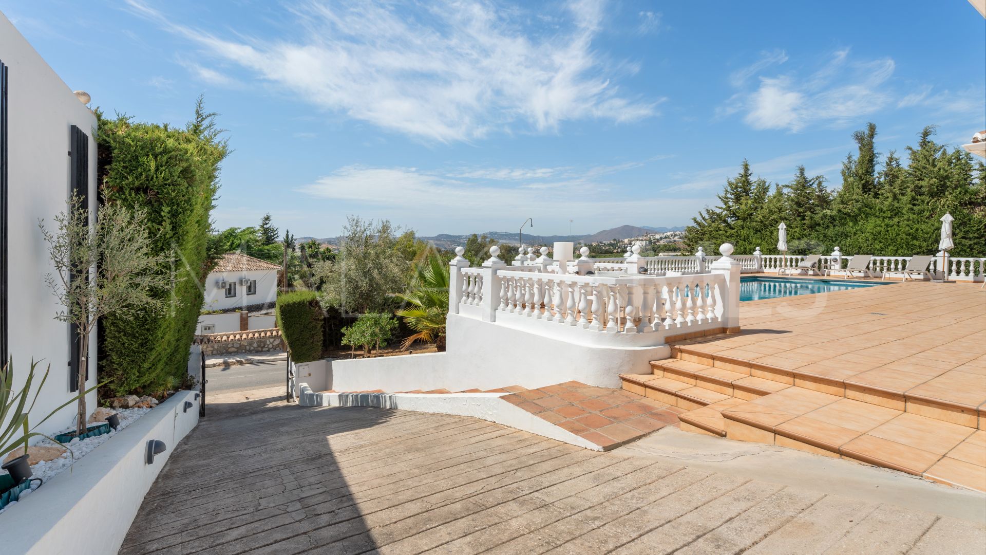 Villa for sale in Sierrezuela