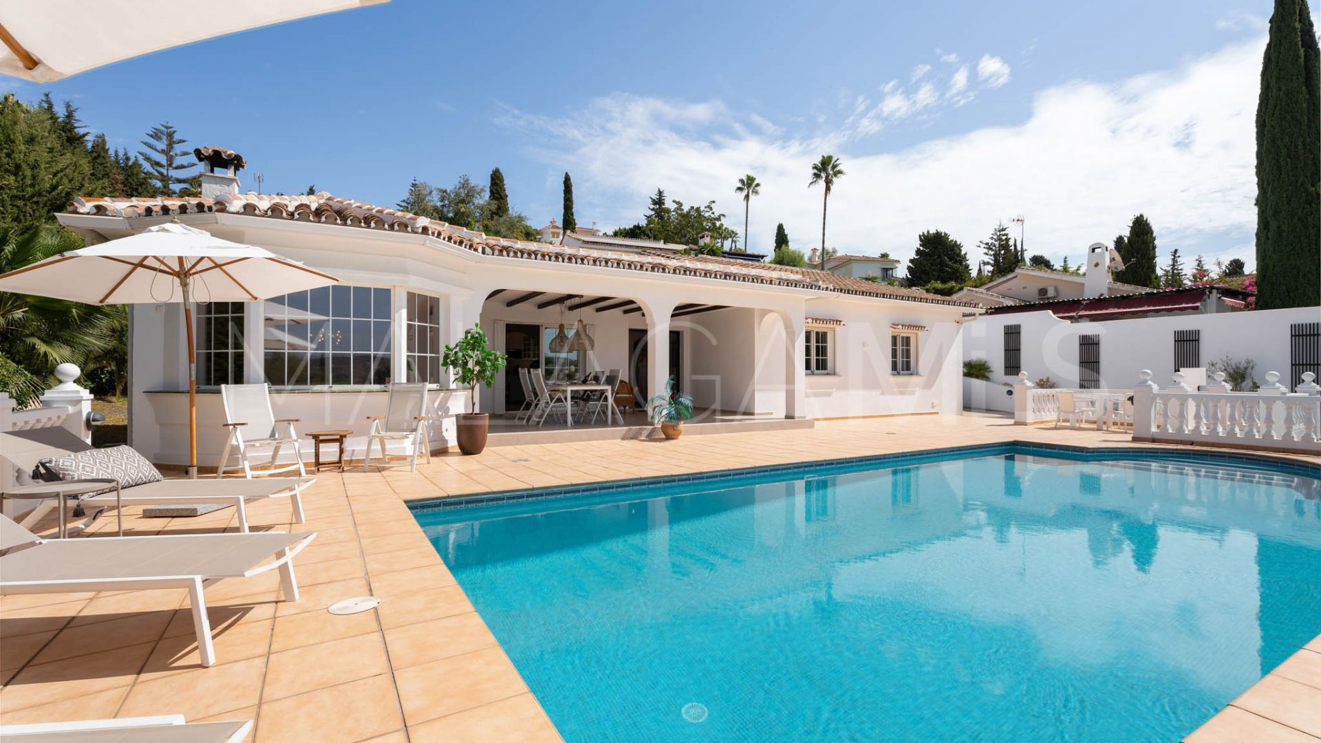Villa for sale in Sierrezuela