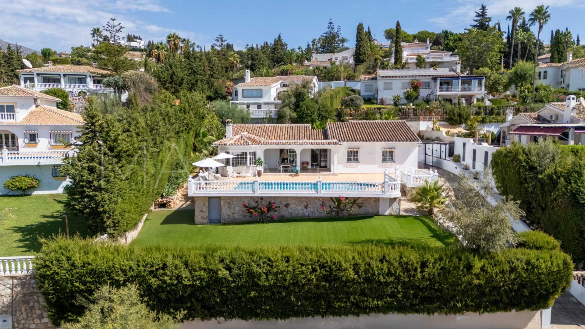 Villa for sale in Sierrezuela