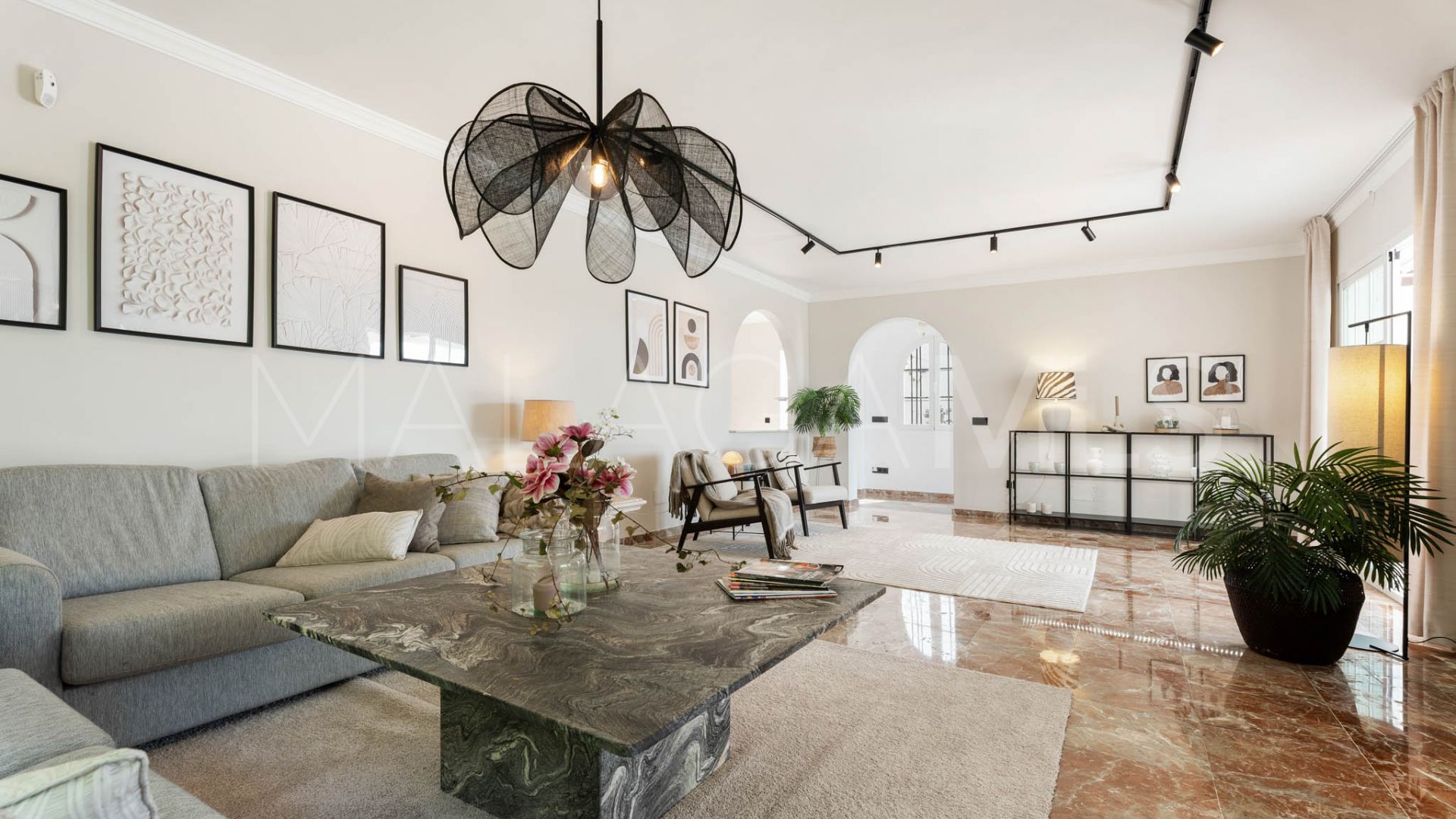 Villa for sale in Sierrezuela
