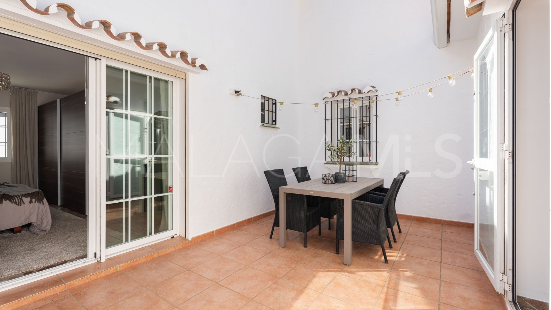 Villa for sale in Sierrezuela