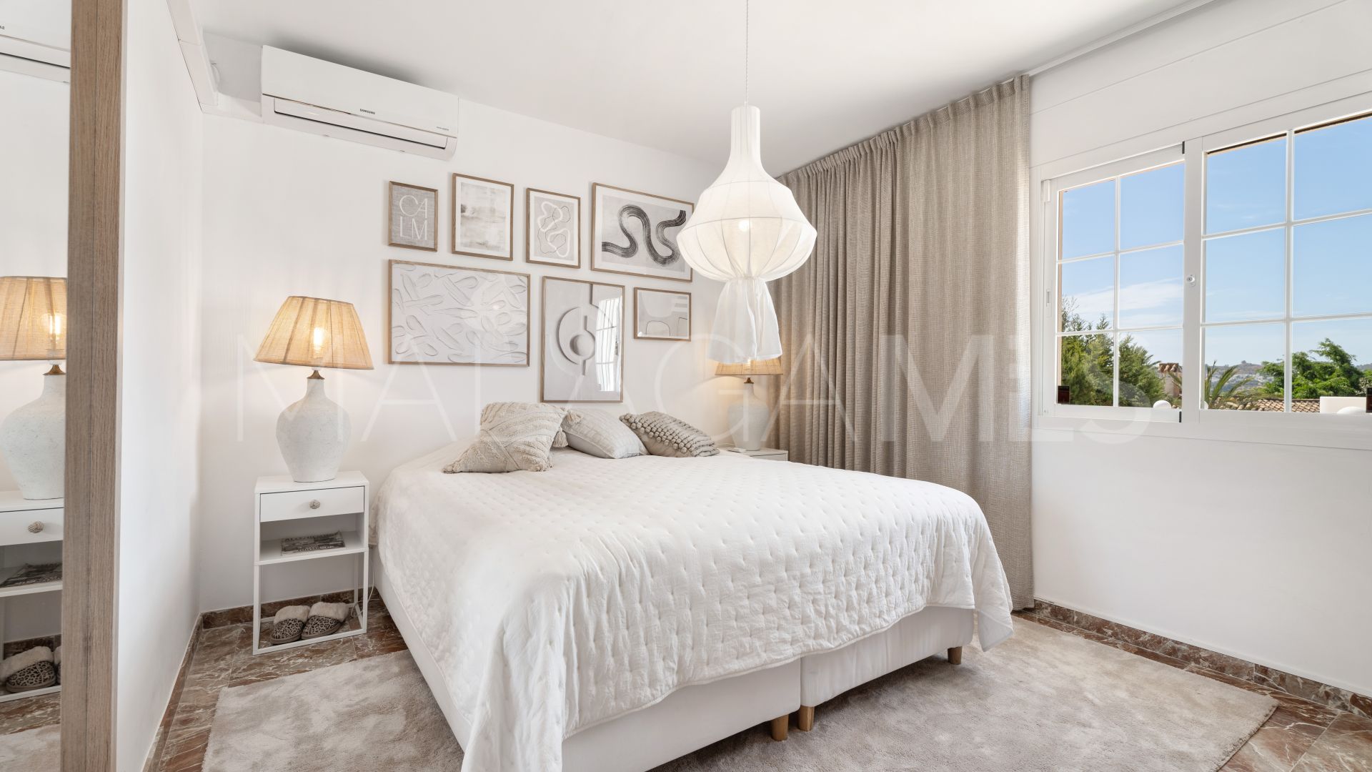 Villa for sale in Sierrezuela