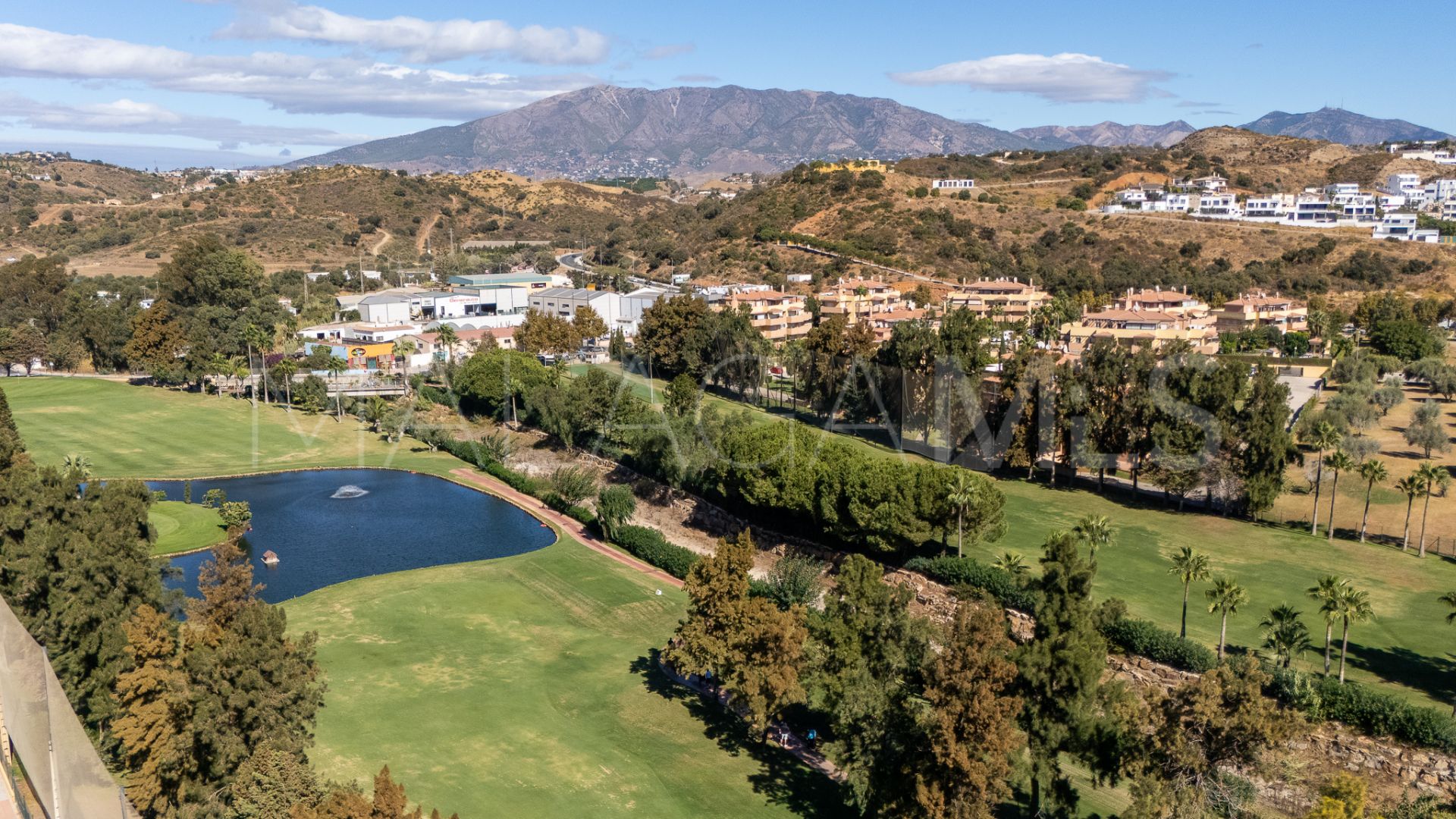 Duplex penthouse for sale in Cala de Mijas