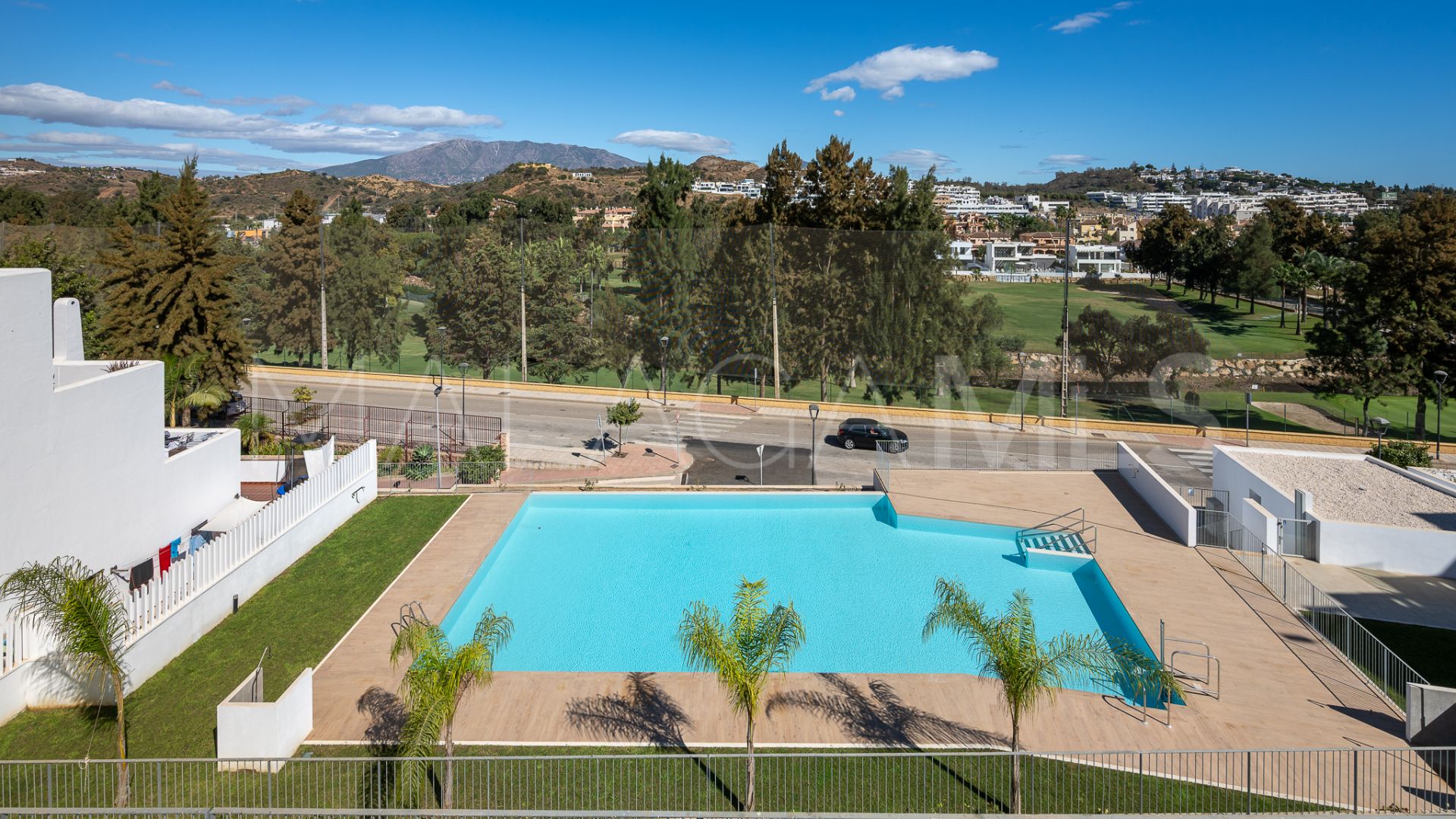 Duplex penthouse for sale in Cala de Mijas