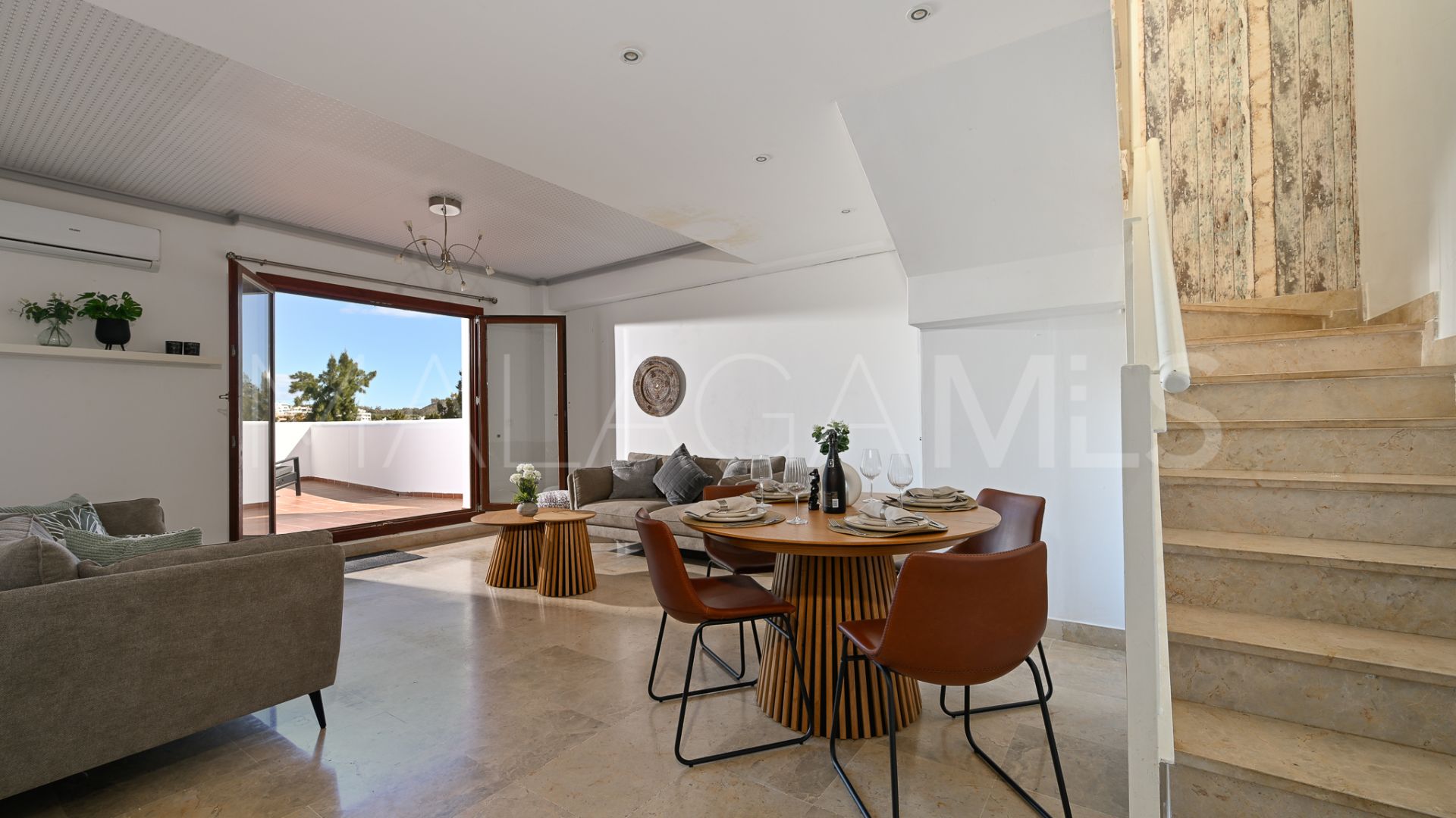 Duplex penthouse for sale in Cala de Mijas