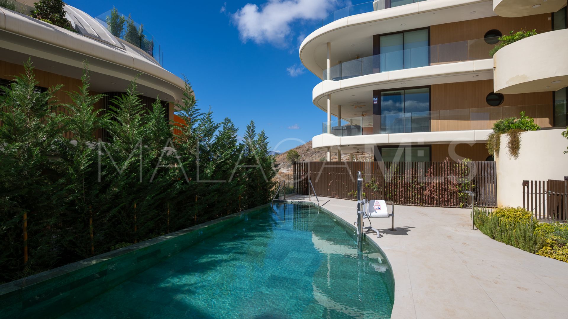 Appartement rez de chaussée for sale in El Higueron