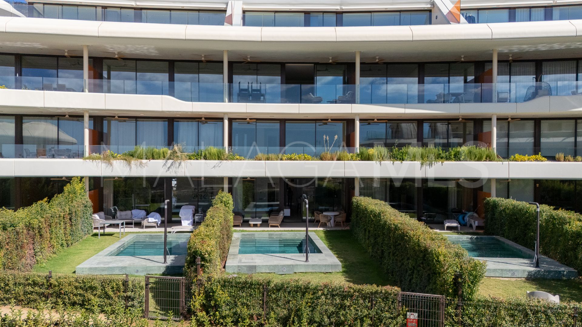 Appartement rez de chaussée for sale in El Higueron