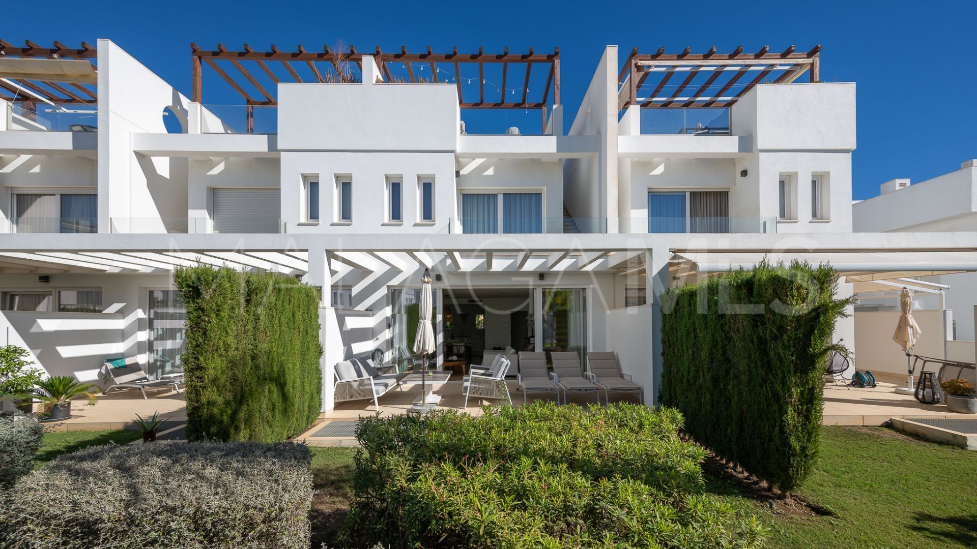 Town house with 4 bedrooms for sale in Calahonda