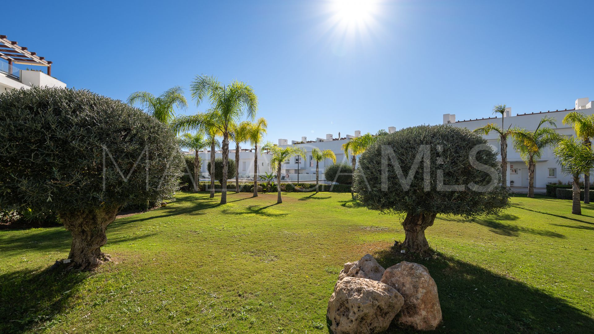 Town house with 4 bedrooms for sale in Calahonda