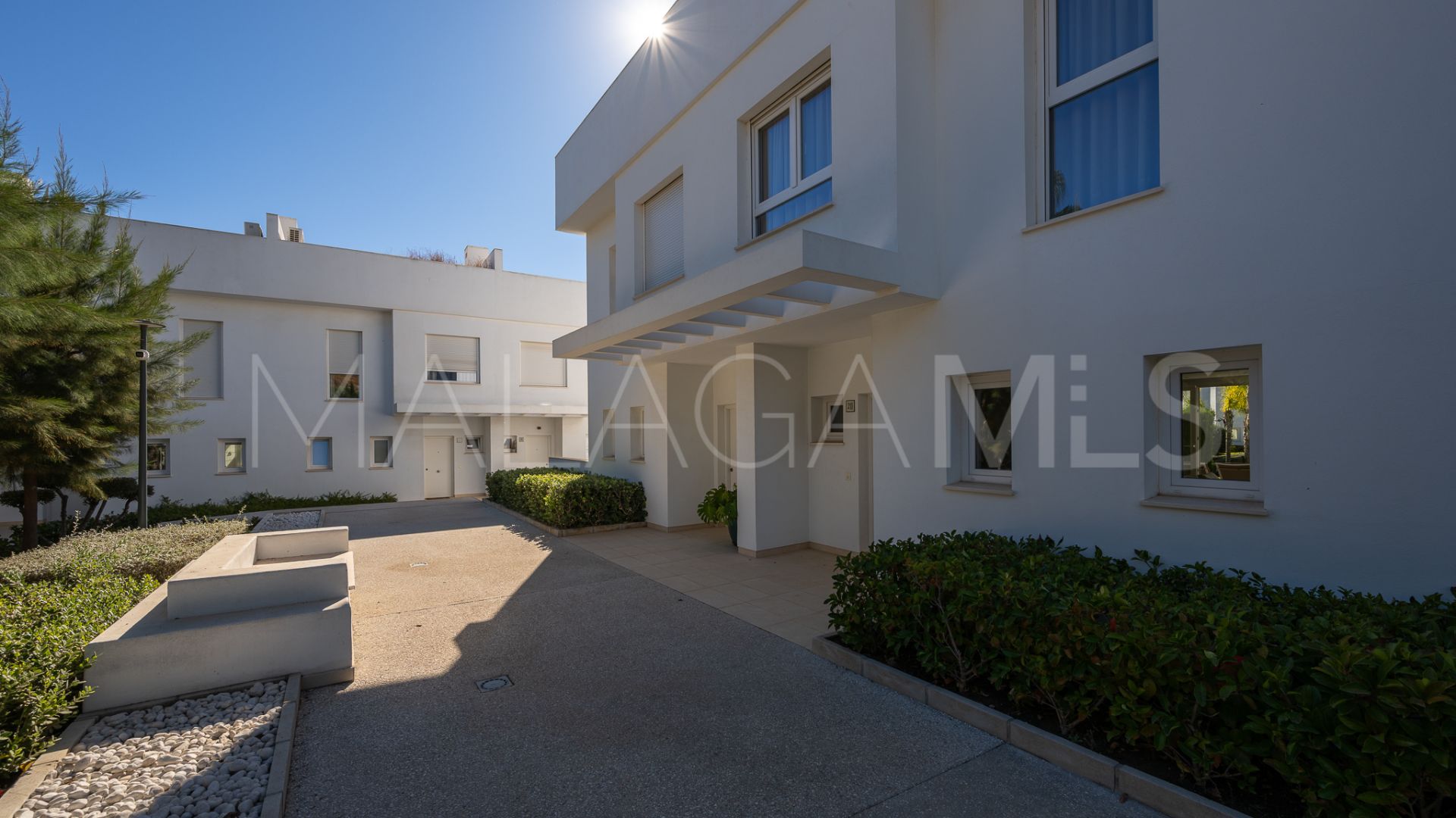 Town house with 4 bedrooms for sale in Calahonda