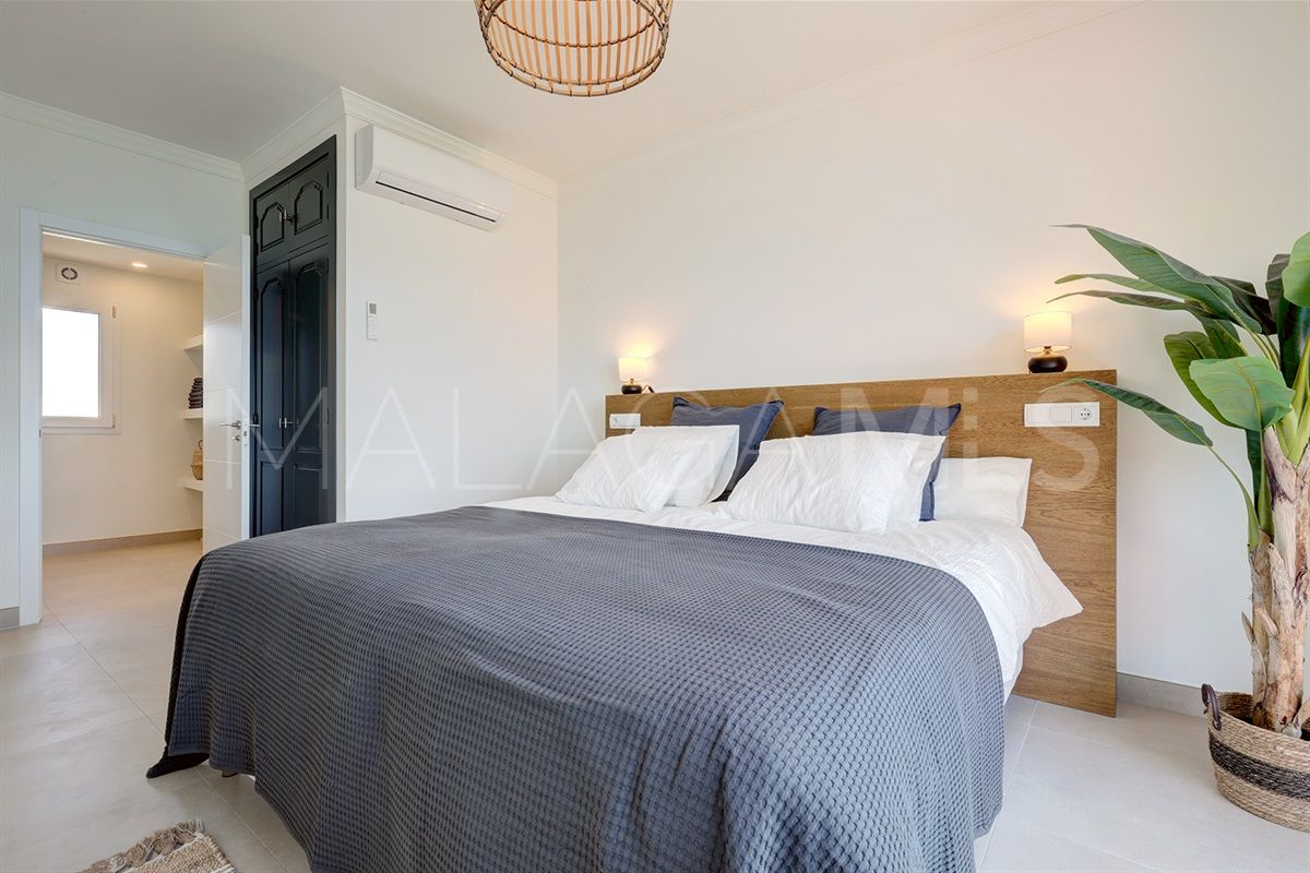 Penthaus for sale in Estepona Stadt