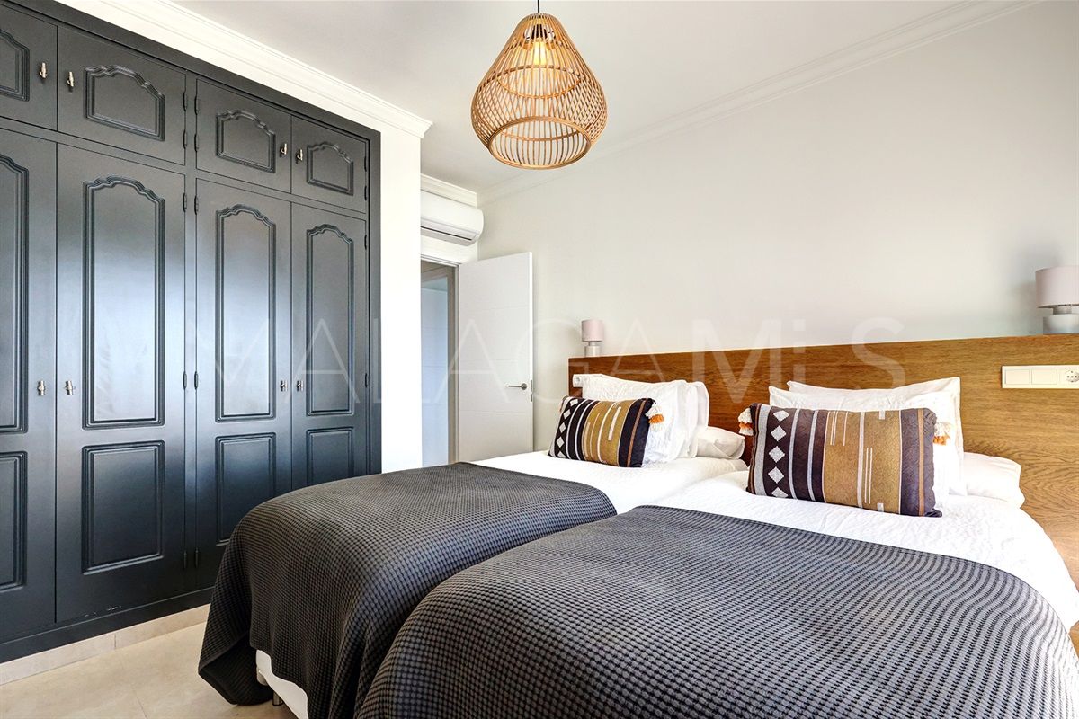 Penthaus for sale in Estepona Stadt