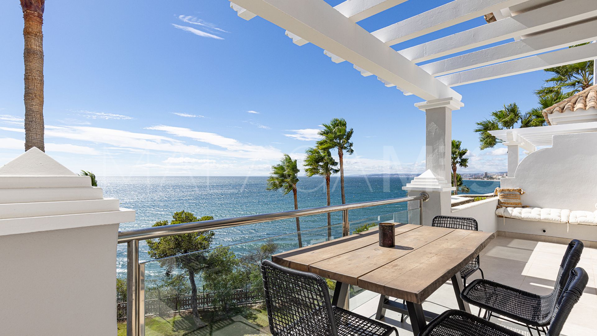 Appartement terrasse for sale in Estepona Ville