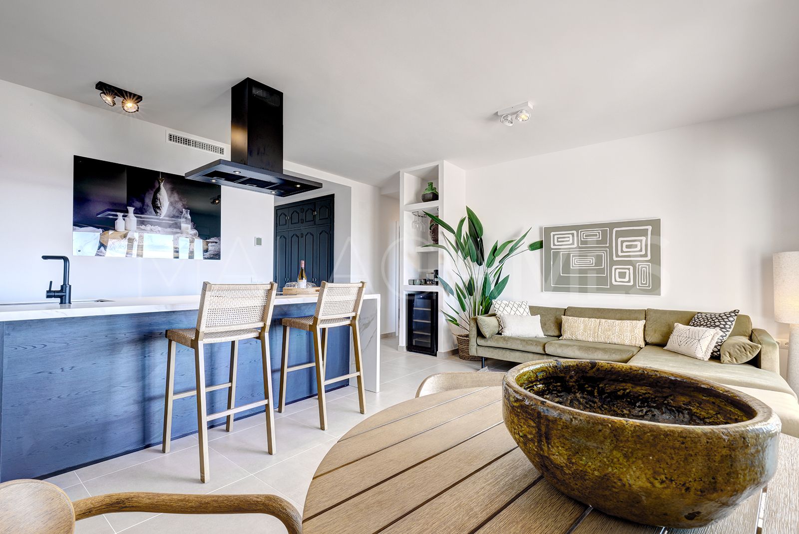 For sale apartment in Estepona Town with 2 bedrooms