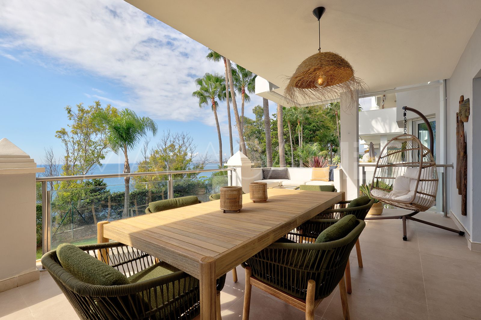 For sale apartment in Estepona Town with 2 bedrooms