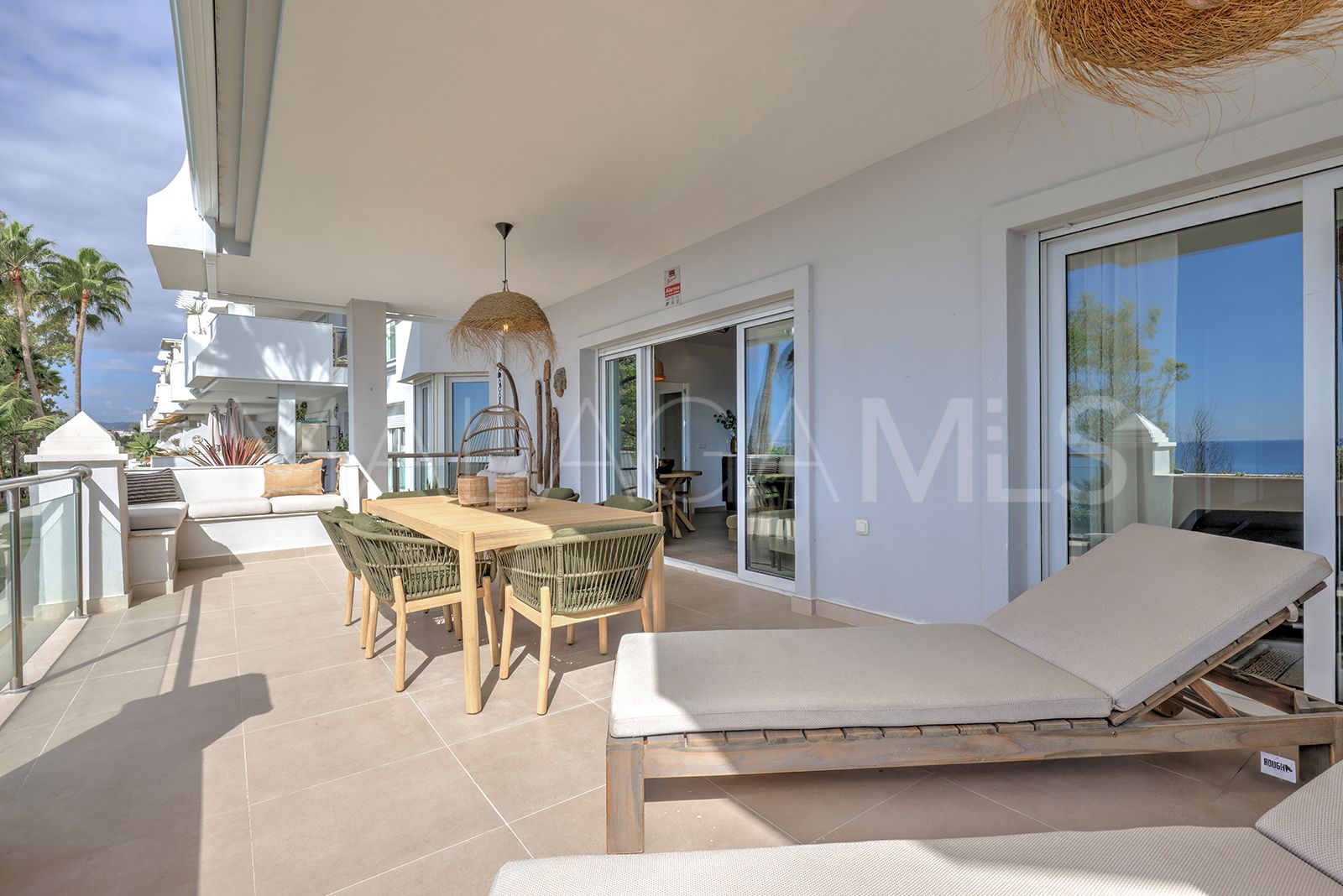 For sale apartment in Estepona Town with 2 bedrooms