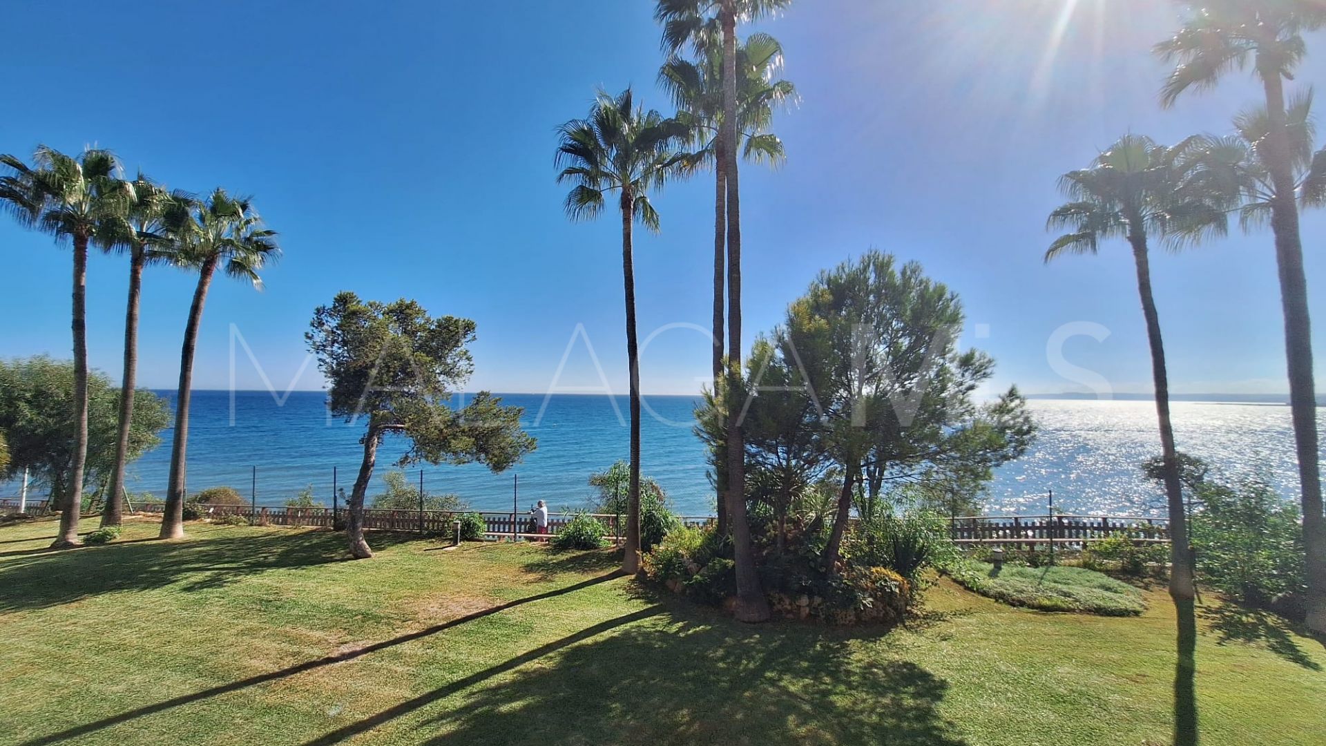For sale apartment in Estepona Town with 2 bedrooms