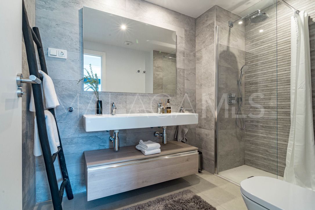 Ático for sale in Estepona Centro de 3 bedrooms